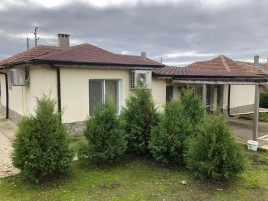 Houses / Villas for sale near General Toshevo - 13809