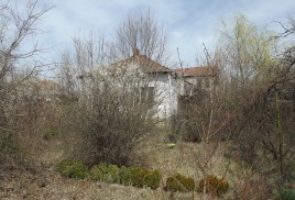 Houses / Villas for sale near Vratsa - 10617