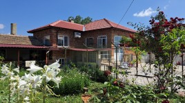 Houses for sale near Valchi Dol - 14022