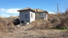 Houses for sale near Targovishte - 13605