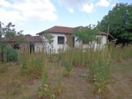 Houses for sale near Haskovo - 15160