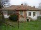 10034:18 - Сельский дом на продажу с гаражом в Болгарии