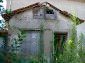 10762:1 - A small house with a nice garden in Yambol 