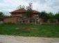 11060:1 - Brick property near a huge lake, adorable countryside