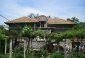 12044:1 - Cheap rural house with large garden near Targovishte