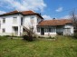 12592:37 - Partly renovated 3 bedrooms house 24 km from Veliko Tarnovo 