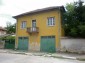12825:5 - Yellow House with two garages in Galatin , Vratsa district 