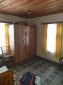 13005:14 - An old house in nice design and many outbuildings near Popovo