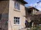 13008:17 - An old village Bulgarian house with lovely views near Popovo
