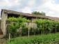 13484:12 - An old Bulgarian house with big stone barn in Polski Senovets 