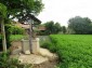 13484:56 - An old Bulgarian house with big stone barn in Polski Senovets 