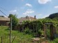 13631:42 - House with massive outbuilding garden and marvelous views Popovo