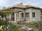 13763:1 - Cheap house whit big yard and two septic tank, Near Dobrich!
