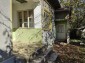 13772:2 - ONWY WHIT US!Old house with a large yard minutes from Kavarna