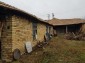 13788:16 - Rural Bulgarian house 18 km from Popovo with many outbuidlings