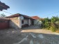 14143:10 -  OLD HOUSE WHIT BIG  yard ONLY 8 km from the sea