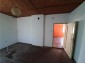 15768:34 - Rural Bulgarian house with barn close to forest in Vratsa region