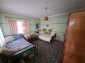 15828:8 - House in a mountain village only 30 km from Stara Zagora 
